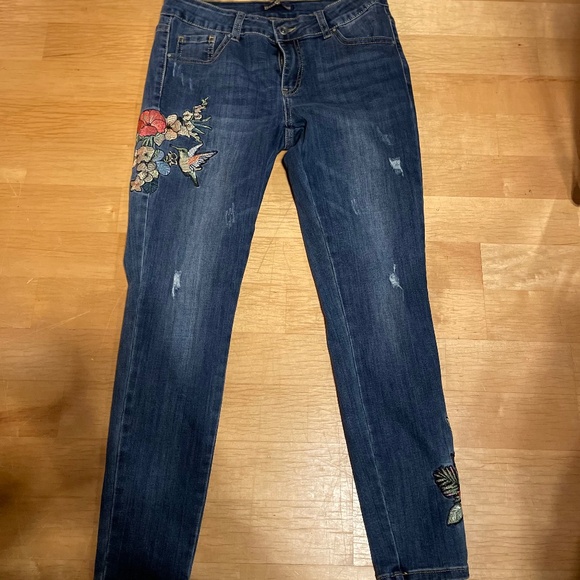 Miss Bonbon Size 46 Embroidered Jeans - Picture 1 of 8
